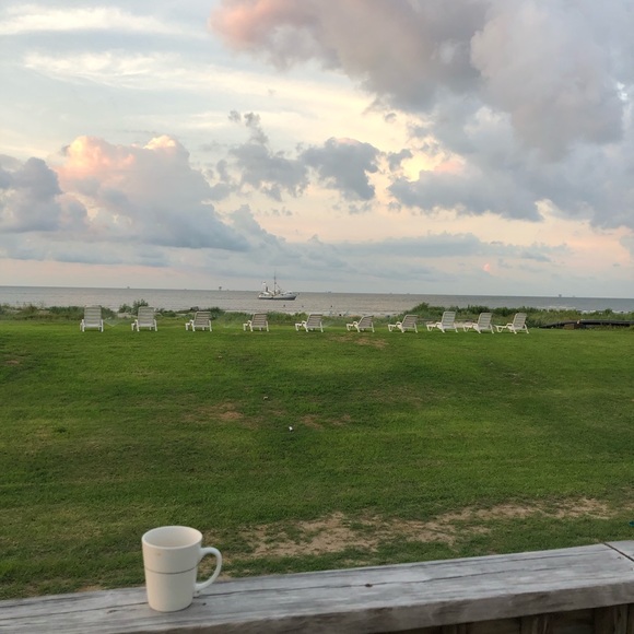 Meet your Posher, Debra - Picture 1 of 1